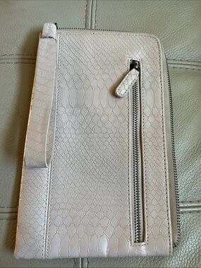 Joy Susan Light Beige Zip Wristlet Clutch